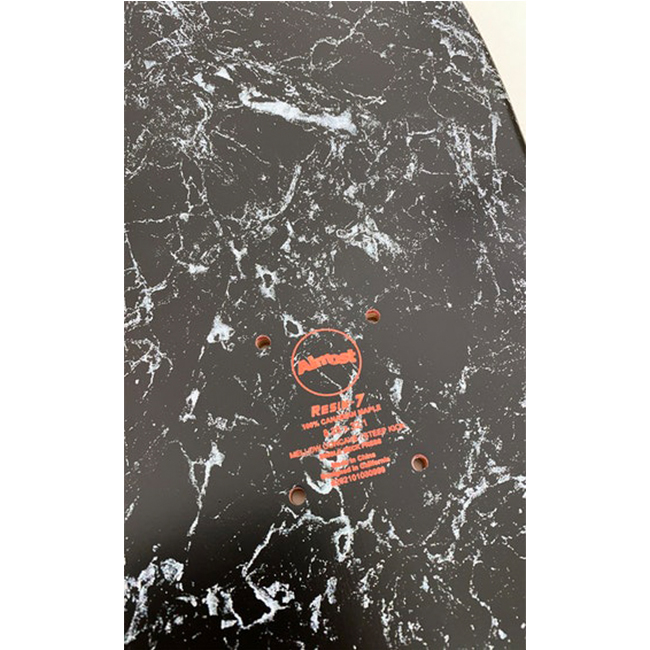 Almost 8,25 Minimalist Black White R7 Skateboard Deck 2 Almost 8,25 Minimalist Black White R7 Skateboard Deck - Görsel 2