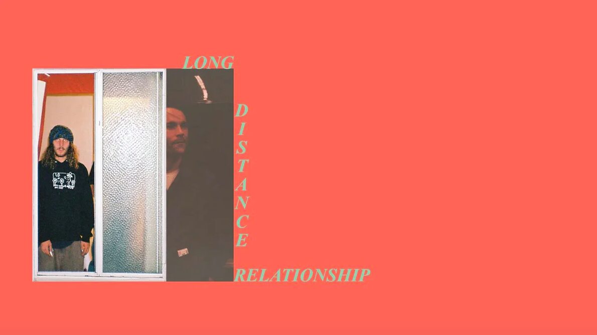 jacuzzi Tony Latham ve Nestor Judkins UZUN MESAFE İLİŞKİSİNDE