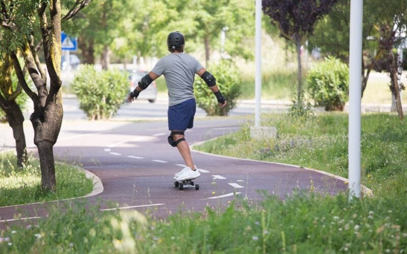 Nyjah Huston ve Kask Tartışması: Full Face Olmadan İşe Yarar mı?