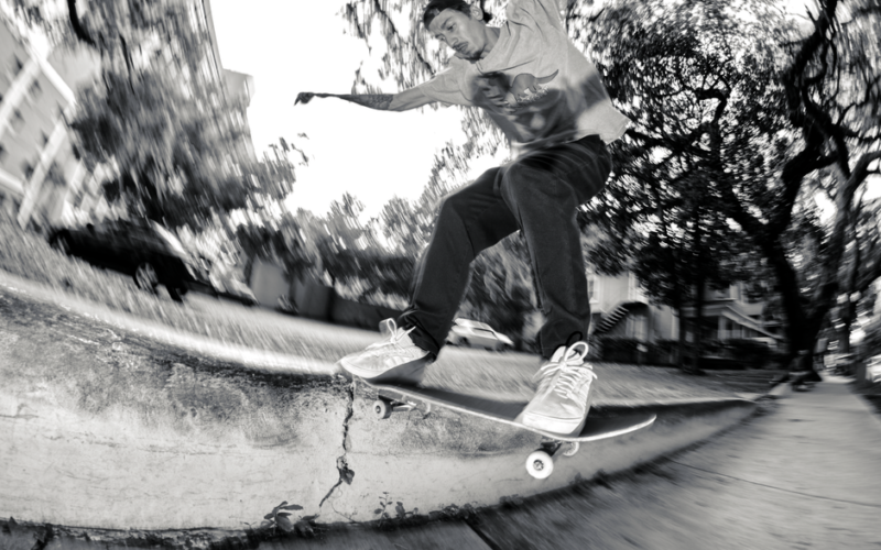 Chris Joslin'in Yeni Kaykay Editinde Göz Kamaştıran Hareketler