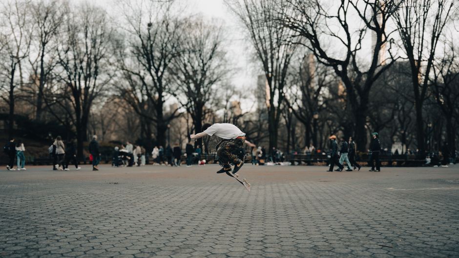 Evan Mock x Zoo York Koleksiyonu: Moda ve Kaykay Buluşuyor
